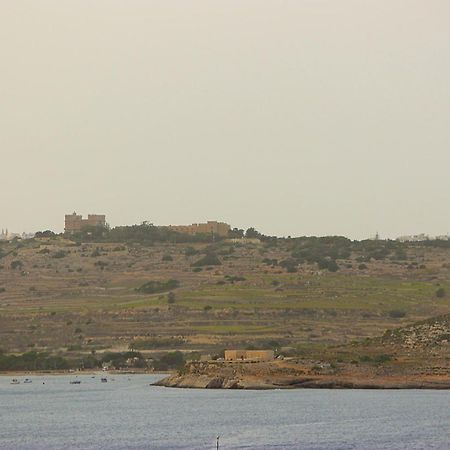 Modern & Spacious 2Br Penthouse With Terrace - Close To Qawra Beach San Pawl il-Baħar Zewnętrze zdjęcie