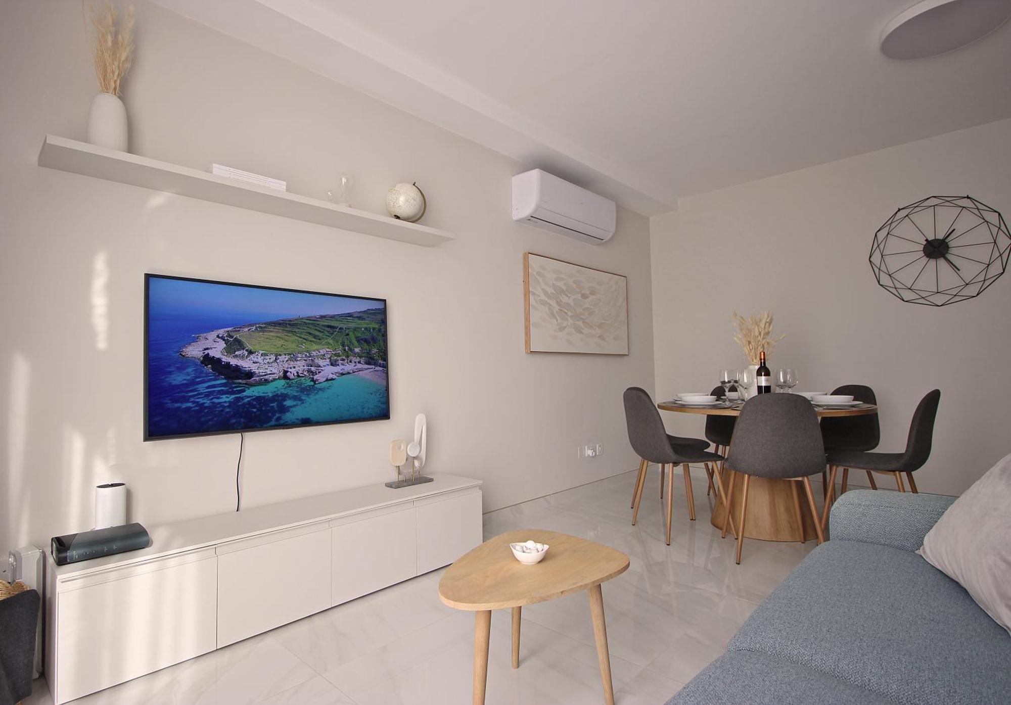 Modern & Spacious 2Br Penthouse With Terrace - Close To Qawra Beach San Pawl il-Baħar Zewnętrze zdjęcie